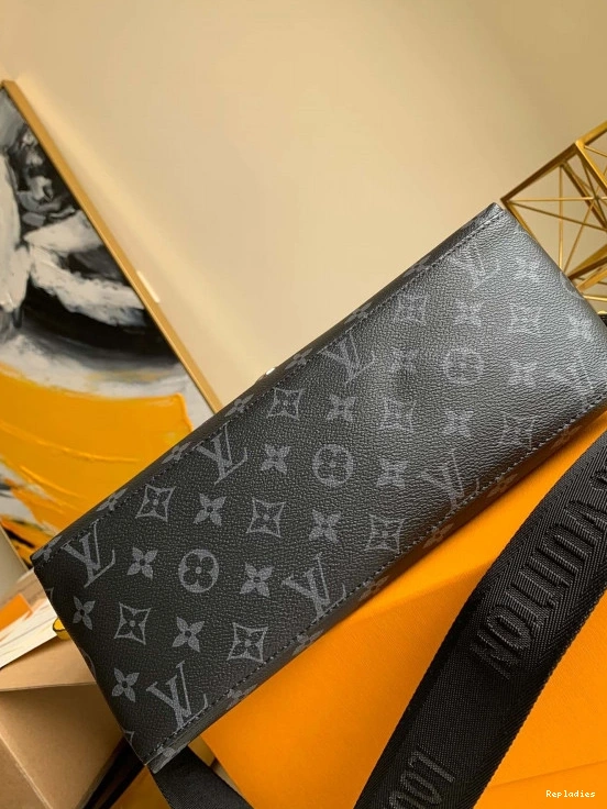 Rep ladies BAG VUITTON LOUIS MESSENGER 0815